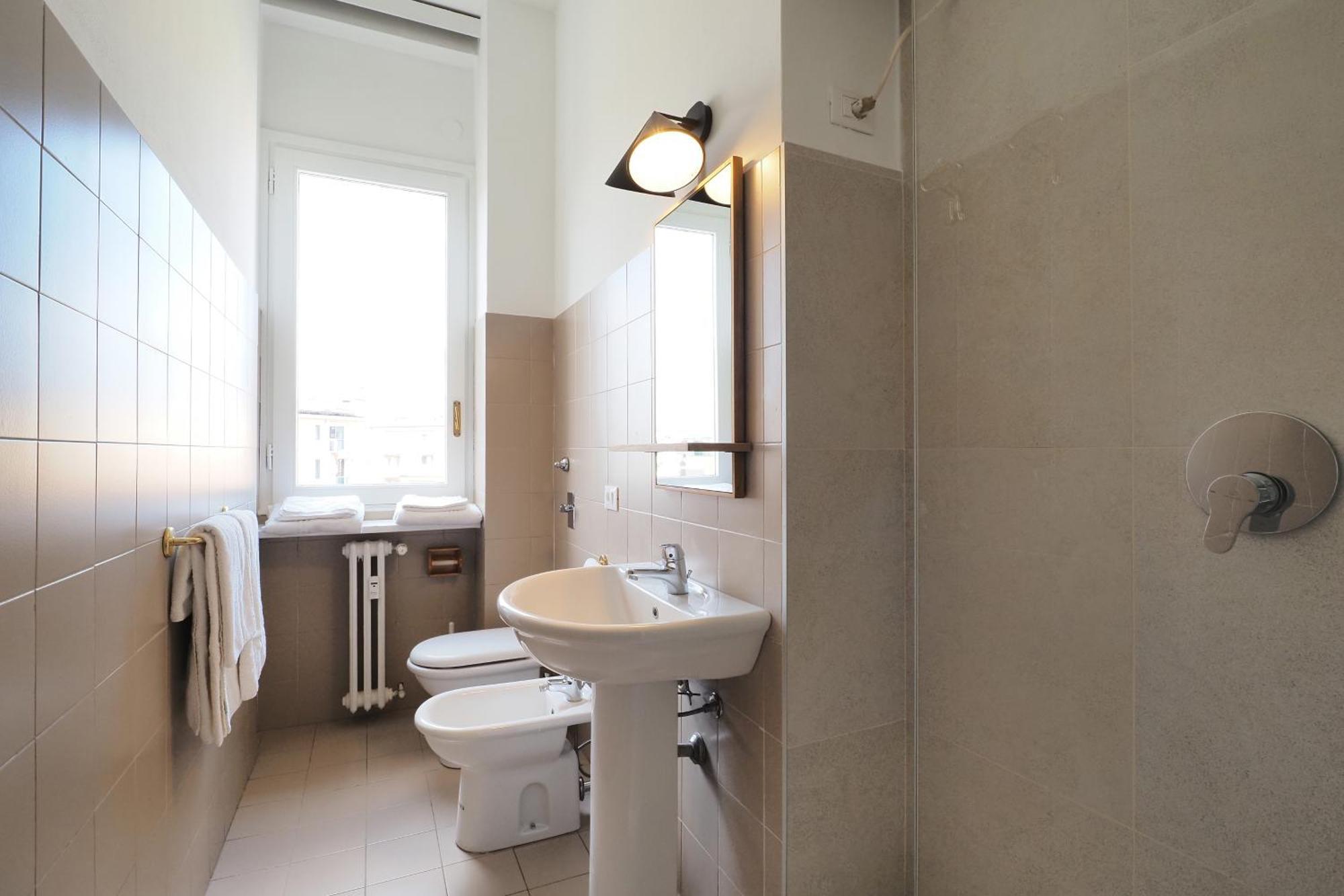 Elegant Moscova Apt Milaan Buitenkant foto